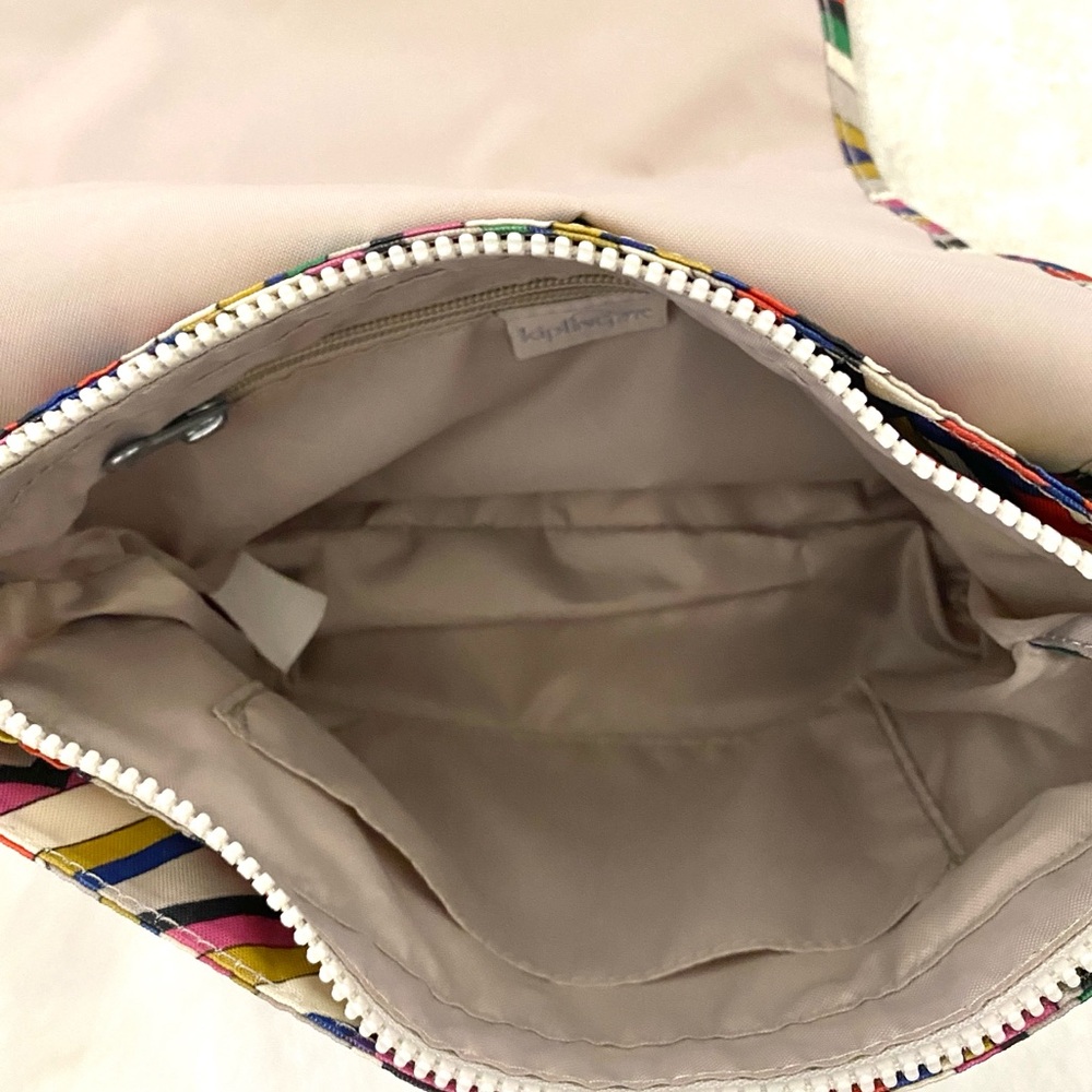 Kipling Attyson Crossbody Shoulder Bag Brightside Never Used. View 4